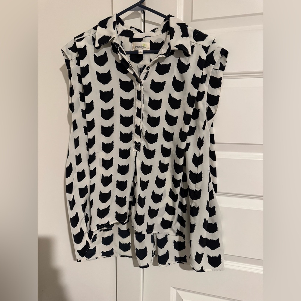 Anthropologie Porridge Black and White Cat Head Tank